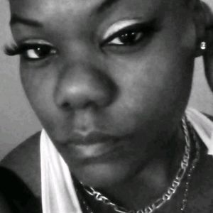 Meet your Posher, Mercedes